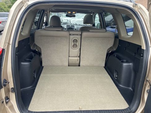 Used 2011 Toyota RAV4 Limited w/ Limited Extra Value Pkg AWD/4WD image 10