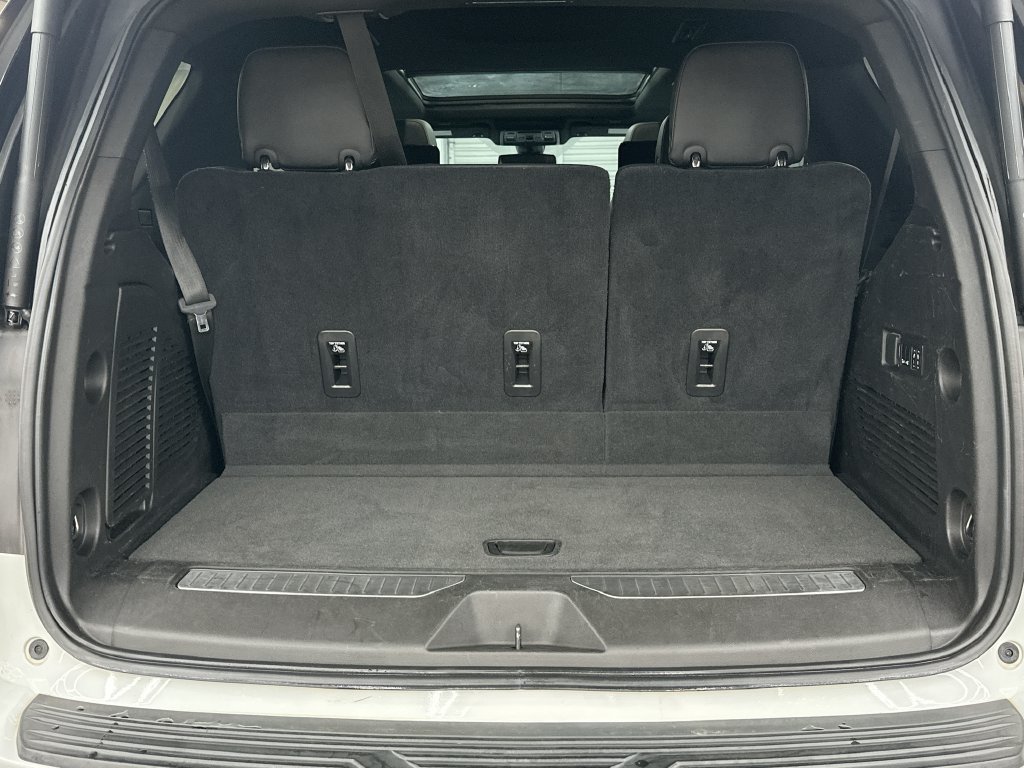 Used 2021 GMC Yukon AT4 w/ AT4 Premium Plus Package AWD/4WD image 16