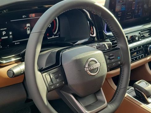 New 2026 Nissan Pathfinder Platinum w/ Cargo Package FWD image 8