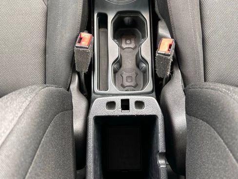 Used 2018 Jeep Renegade Sport w/ Power & Air Group image 19