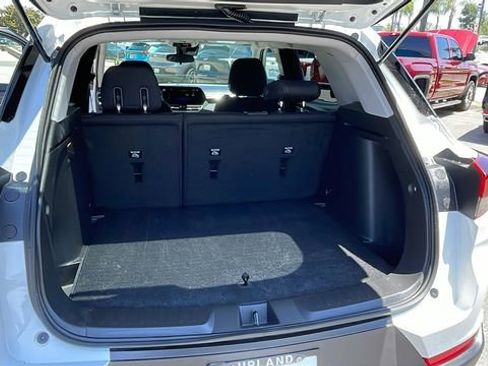 Used 2026 Chevrolet TrailBlazer LT FWD image 30