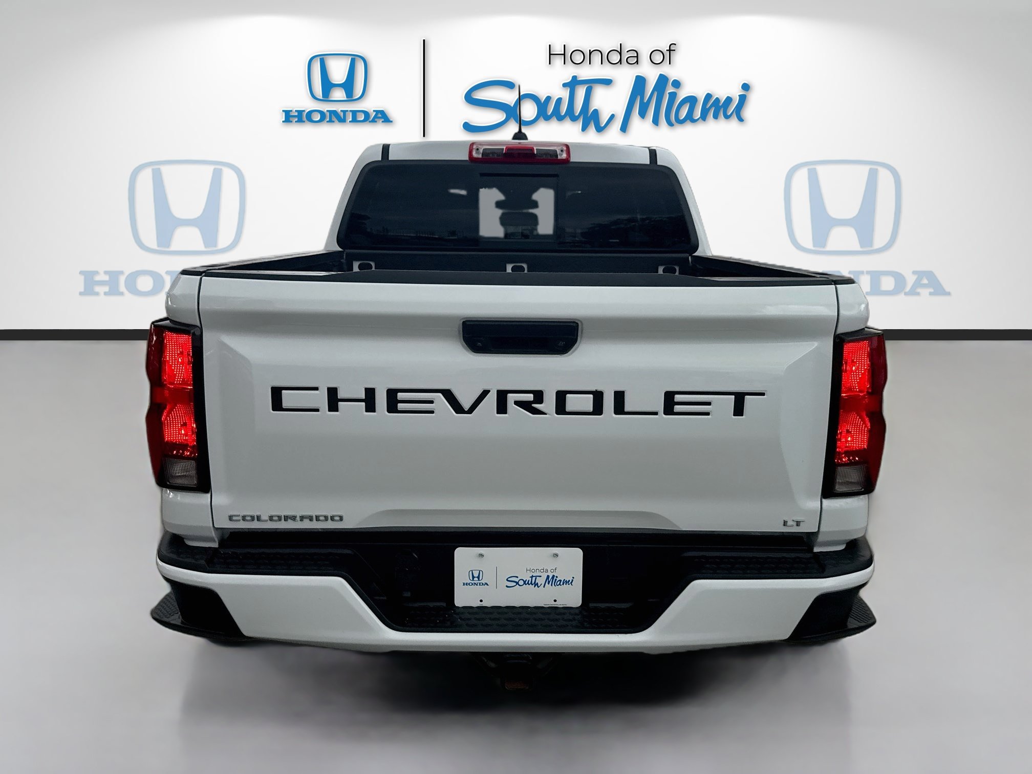 Used 2024 Chevrolet Colorado LT w/ LT Convenience Package RWD image 6
