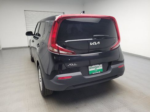 Used 2022 Kia Soul LX FWD image 6