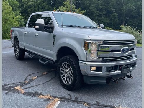 Used 2019 Ford F250 Lariat w/ Lariat Ultimate Package AWD/4WD image 1
