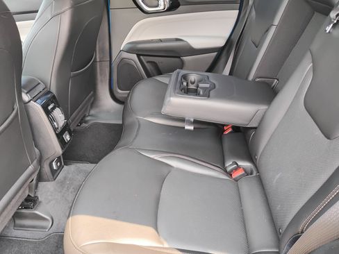 Used 2023 Jeep Compass Limited AWD/4WD image 27