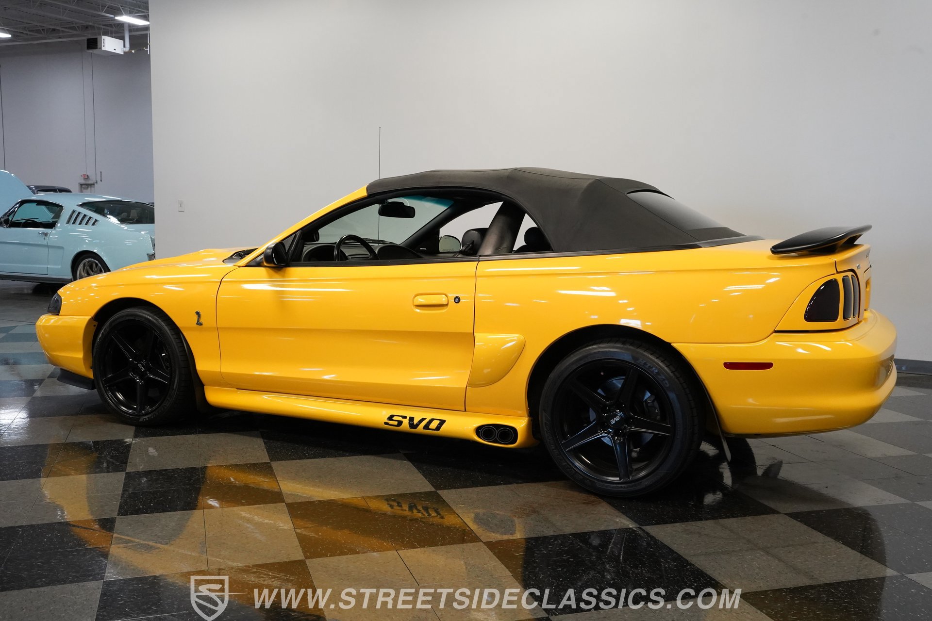 Used 1998 Ford Mustang Cobra RWD image 9