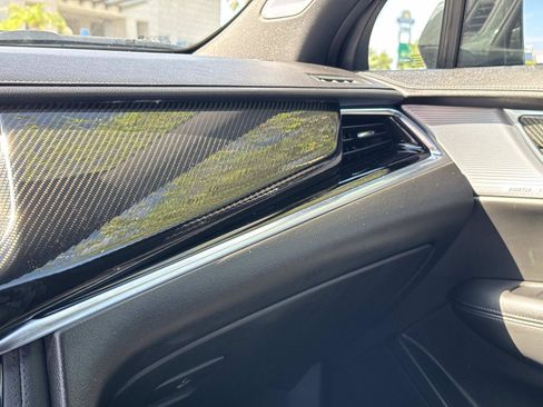 Certified 2025 Cadillac XT6 Sport AWD/4WD image 26