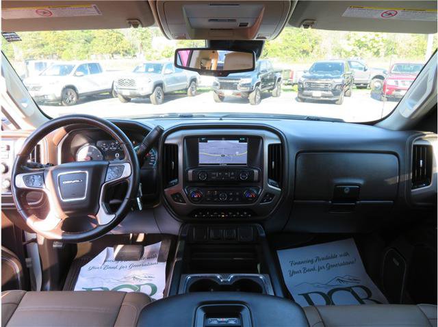 Used 2019 GMC Sierra 2500 Denali w/ Duramax Plus Package AWD/4WD image 6