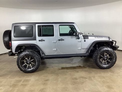 Used 2017 Jeep Wrangler Unlimited Sport AWD/4WD image 7