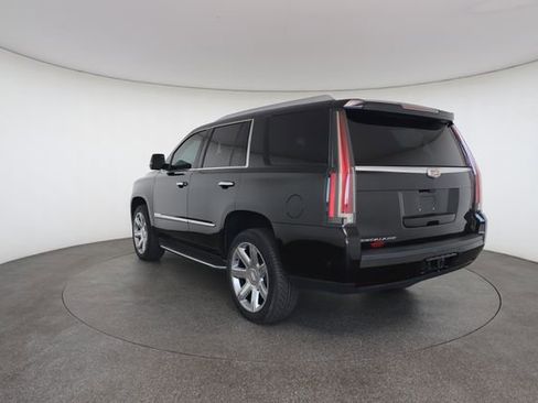 Used 2019 Cadillac Escalade Luxury AWD/4WD image 12