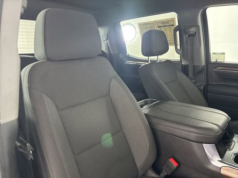 Used 2025 Chevrolet Silverado 1500 LT image 27