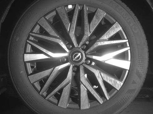 Used 2025 Nissan Altima 2.5 SV image 14