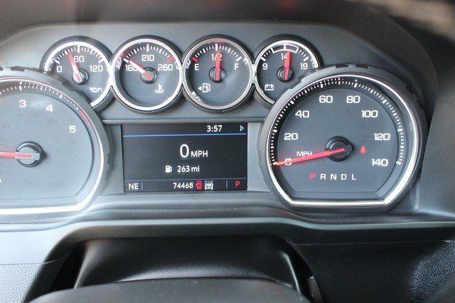 Used 2023 Chevrolet Silverado 2500 LT AWD/4WD image 11