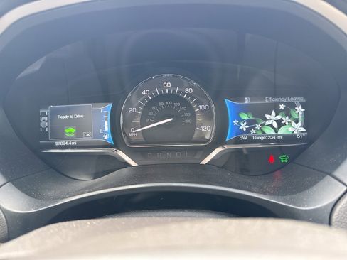 Used 2018 Lincoln MKZ Select w/ Technology Package image 12