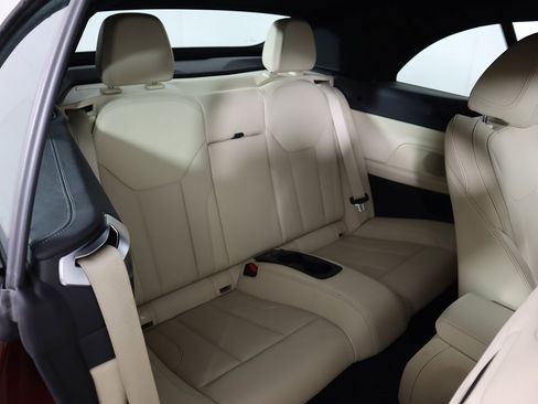 Used 2022 BMW 430i xDrive Convertible w/ M Sport Package image 32