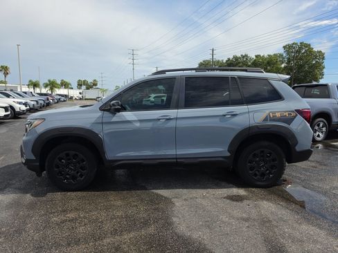 Certified 2023 Honda Passport TrailSport image 5