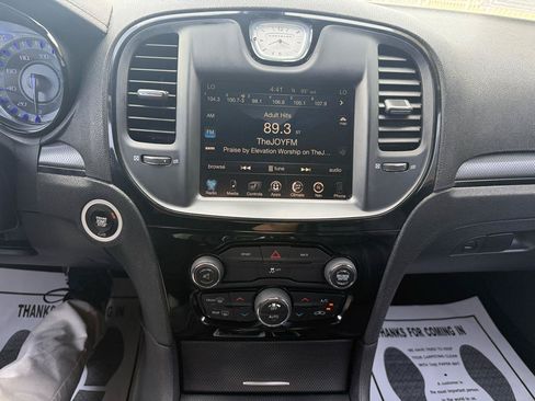Used 2016 Chrysler 300 S RWD image 38