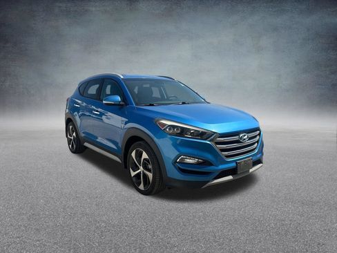 Used 2017 Hyundai Tucson Limited w/ Cargo Package AWD/4WD image 6