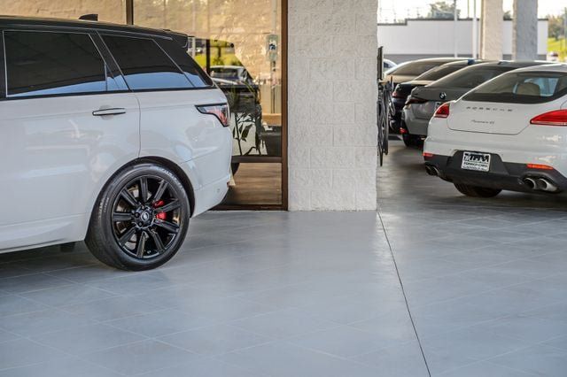 Used 2020 Land Rover Range Rover Sport HST AWD/4WD image 60