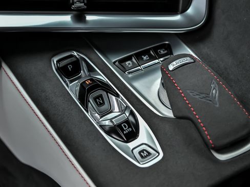 Used 2023 Chevrolet Corvette Stingray Premium Conv w/ Z51 Performance Package RWD image 42