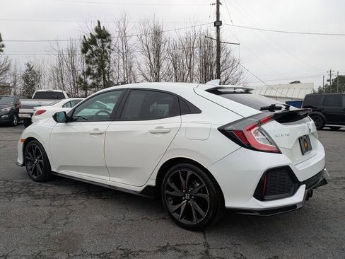 Used 2018 Honda Civic Sport image 8