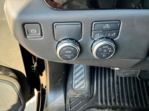 Used 2025 GMC Sierra 1500 Elevation RWD image 20