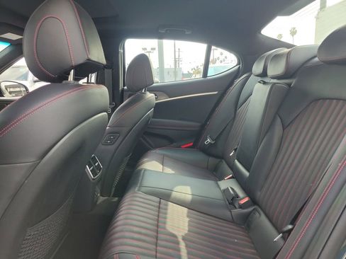 Used 2024 Genesis G70 3.3T Advanced image 13