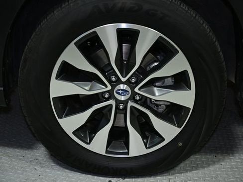 Certified 2024 Subaru Outback Limited image 23