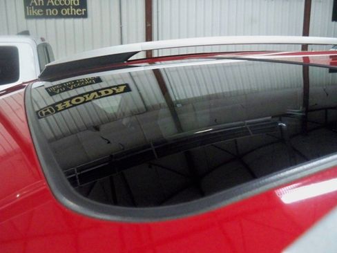 Used 2013 Toyota RAV4 XLE image 5