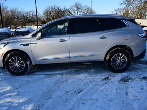 Used 2022 Buick Enclave Premium image 8