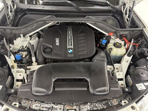 Used 2017 BMW X5 xDrive35d image 45