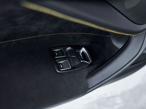 Used 2021 McLaren 720S image 37