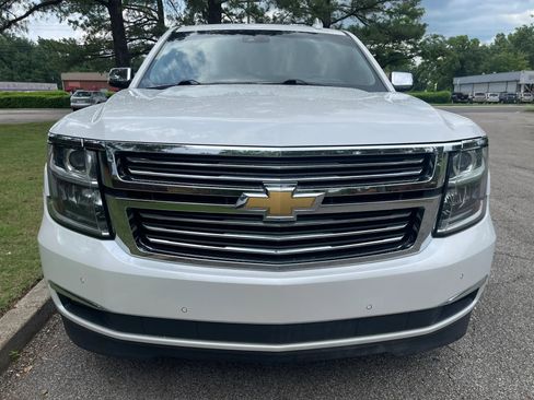 Used 2017 Chevrolet Suburban Premier RWD image 8