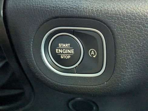 Used 2024 Mercedes-Benz GLS 450 4MATIC image 27