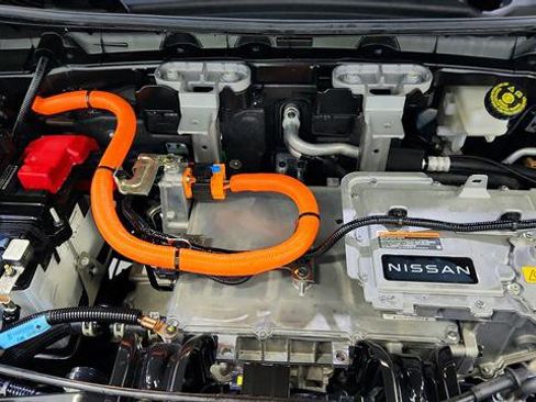 Certified 2023 Nissan Ariya AWD image 35