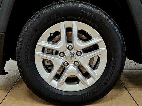 Used 2019 Jeep Compass Sport w/ Cold Weather Group image 30