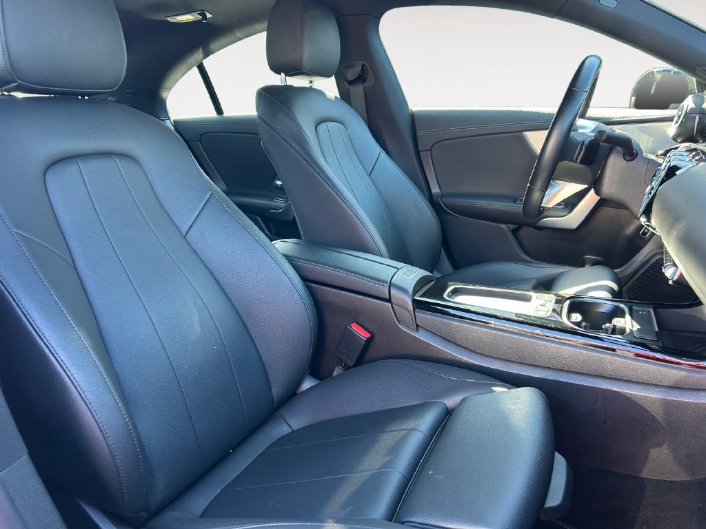 Used 2025 Mercedes-Benz CLA 250 image 15