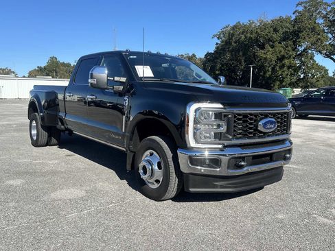 Used 2024 Ford F350 Lariat w/ Lariat Ultimate Package image 2