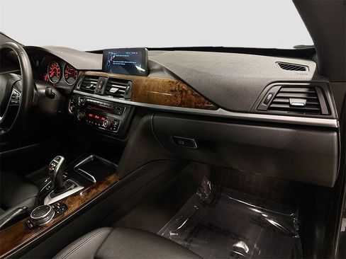 Used 2016 BMW 328i Gran Turismo xDrive image 35