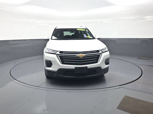 Used 2022 Chevrolet Traverse LT w/ LPO, Floor Liner Package AWD/4WD image 8