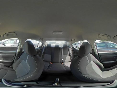 Used 2025 Nissan Sentra SV FWD image 35