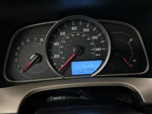 Used 2014 Toyota RAV4 LE AWD/4WD image 11