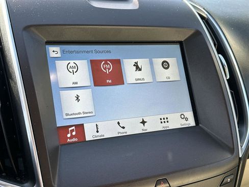 Used 2016 Ford Edge Titanium w/ Technology Package image 16