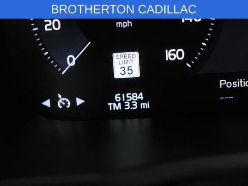 Used 2017 Volvo XC90 T6 Momentum w/ Vision Package AWD/4WD image 19