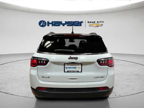 Used 2025 Jeep Compass Limited AWD/4WD image 6