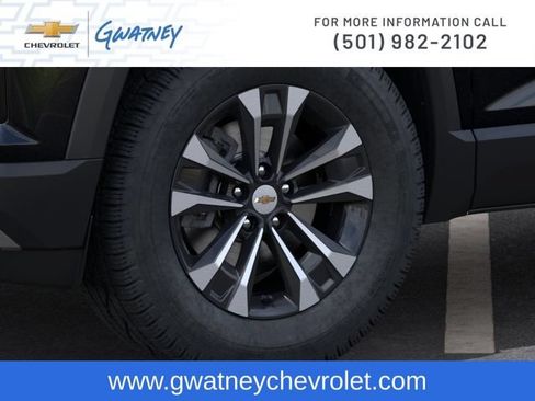 New 2027 Chevrolet Equinox LT w/ LPO, Floor Liner Package FWD image 9