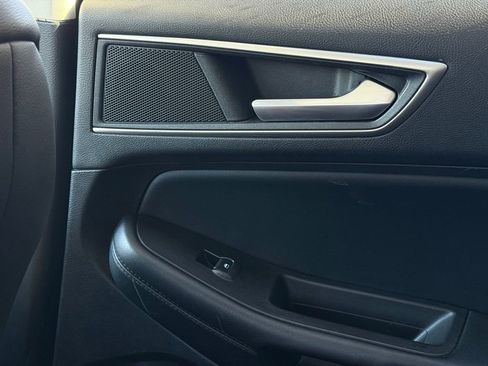 Used 2021 Ford Edge SEL w/ Convenience Package image 44