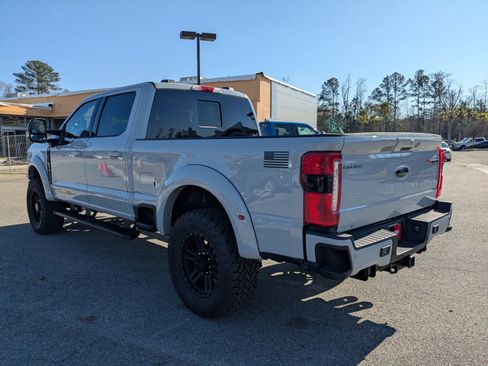 New 2026 Ford F250 Lariat w/ Black Appearance Package image 6