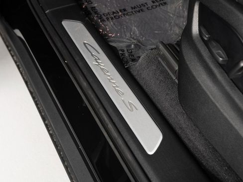 New 2025 Porsche Cayenne S image 27