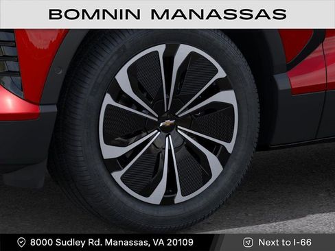 New 2025 Chevrolet Blazer EV LT image 9